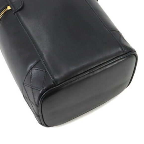 CHANEL Bicolore Vanity Handbag Leather Black - Picture 9 of 9